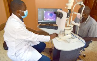 Early Signs of Heart Disease Appear in the Eyes
